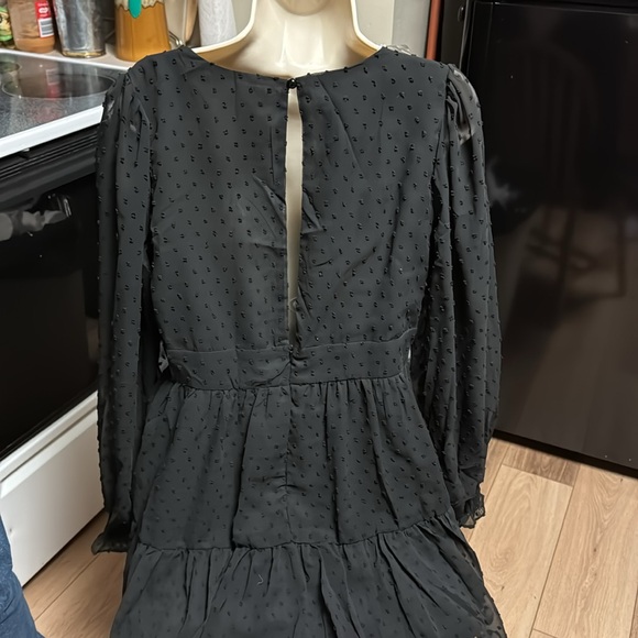 NWT L Black swiss dots sheer sleeves open back chiffon mini dre… - Picture 7 of 7
